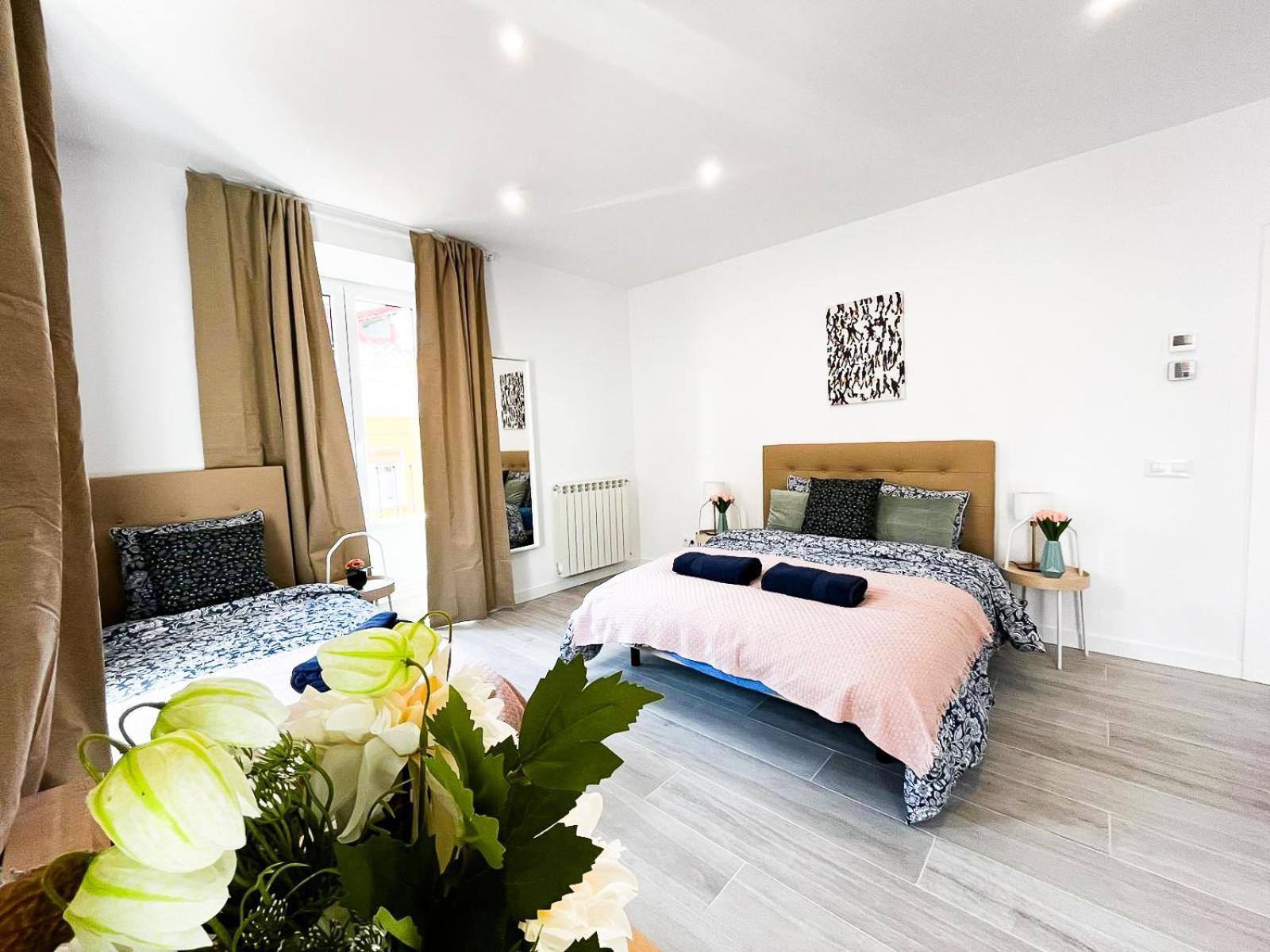 Centric Rooms In Мадрид Экстерьер фото