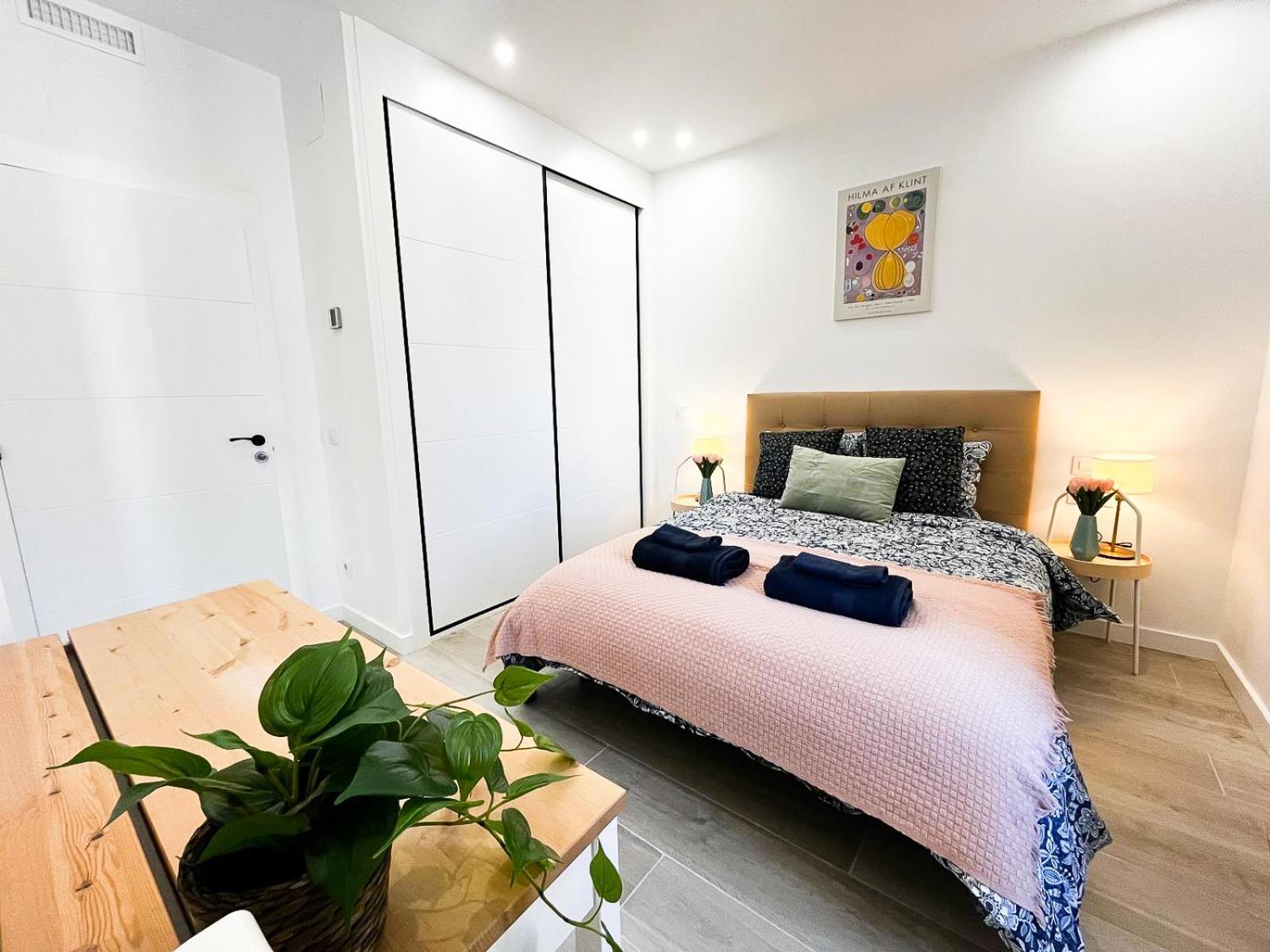 Centric Rooms In Мадрид Экстерьер фото